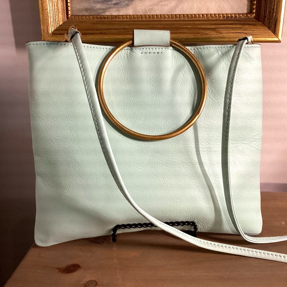 Thacker New York crossbody 8” x 10”